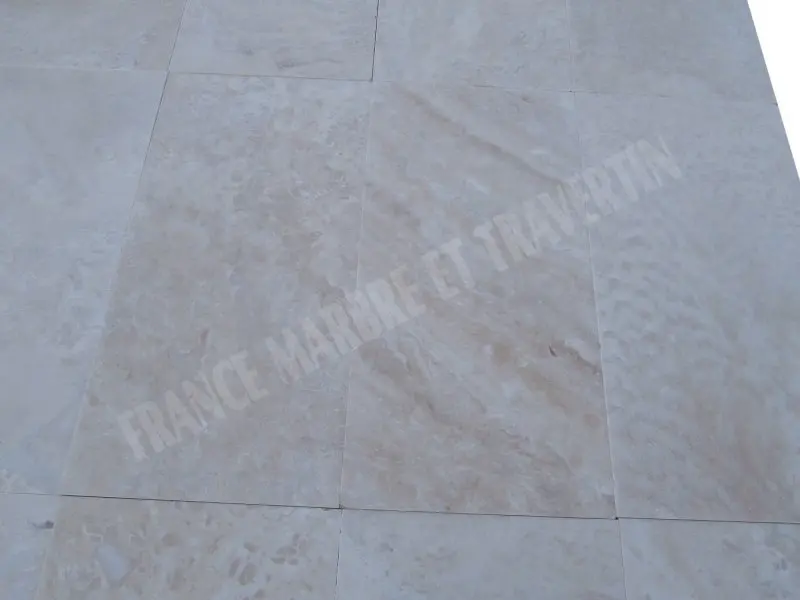 Travertin Ivoire Blanc 20,3x40,6x1,2 cm Adoucie 1'er choix  42 € HT - m² - 03.webp