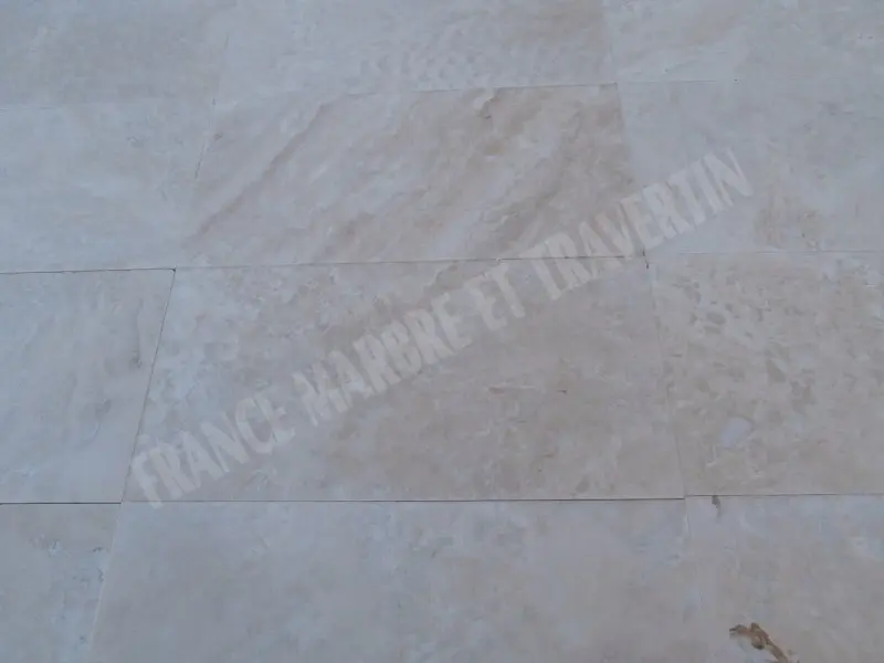Travertin Ivoire Blanc 20,3x40,6x1,2 cm Adoucie 1'er choix  42 € HT - m² - 01.webp