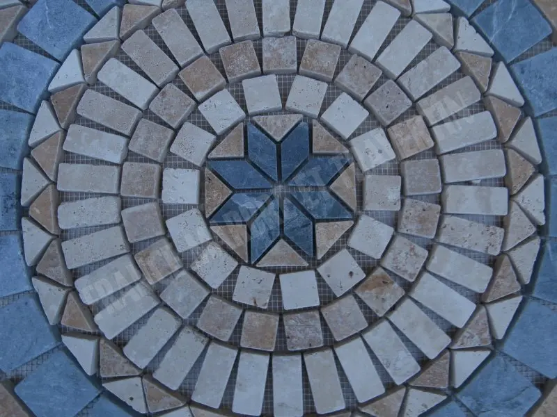 Travertin_Mixte_Rosaces_Antique_80x80_cm_Antique_1er_Choix_200_C_HT_-_piece-03.webp