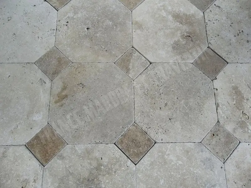 Travertin Classique et Noce Hexagone 30,5x30,5x1 cm Antique 1'er Choix  75 € HT - m² - 01.webp