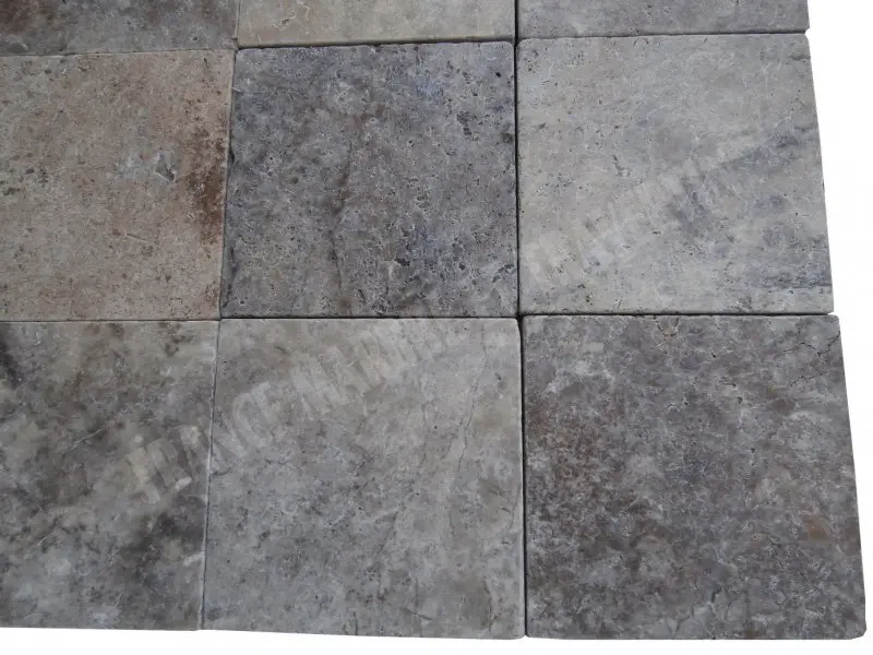 Travertin Gris Silver 20,3 x 20,3 x 2 cm Antique 1'er Choix 45 € HT - m² - 01.webp