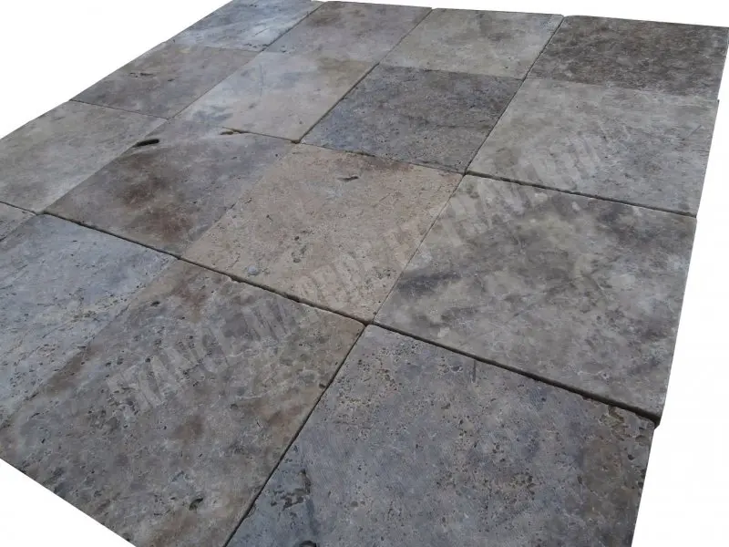 Travertin Gris Silver 20,3 x 20,3 x 2 cm Antique 1'er Choix 45 € HT - m² - 02.webp