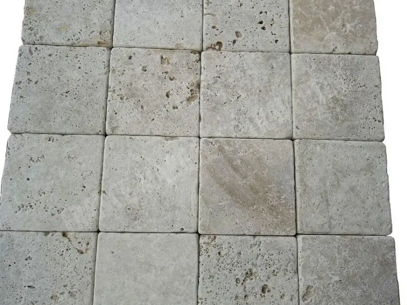 Travertin Classique Clair Pave 20,3x20,3x3 cm 1'er Choix Pavée Antique 40 € HT - m² - 03.webp