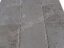 Travertin Classique Clair Brossé 30x30x1,5cm Bords Eclaté 1er choix 45 € HT - m² - 02.webp