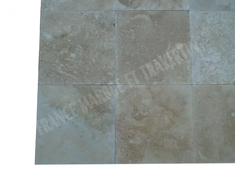 Travertin_Classique_305x305x1_cm_Polie_Rustique_30_C_HT-m_-_03.webp