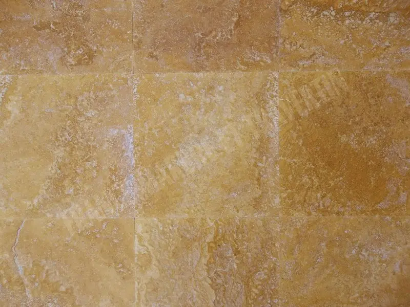 Travertin Jaune 30,5x30,5x1 cm Adoucie 1'er Choix 39 € HT - m² - 04.webp