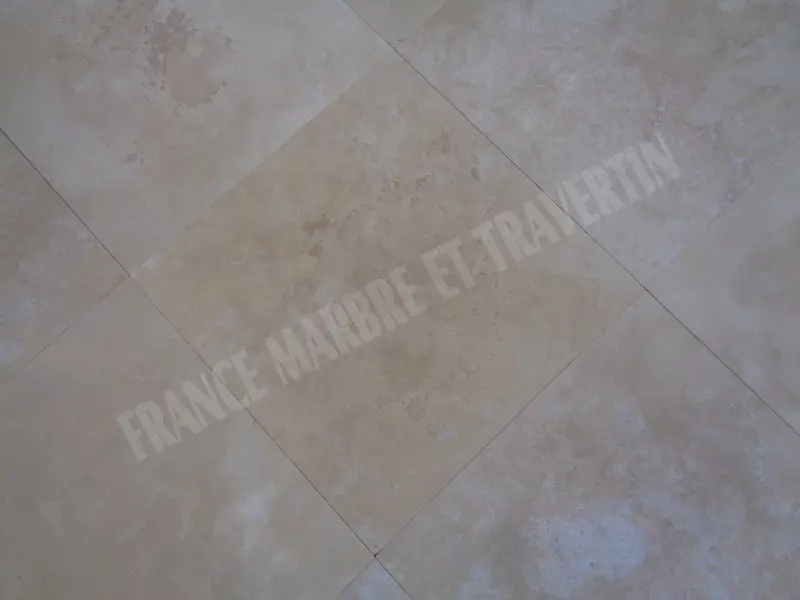 Travertin_Extra_Clair_406x406x12_cm_Poli_1er_Choix_49_C_HT_-_m_-_04.webp