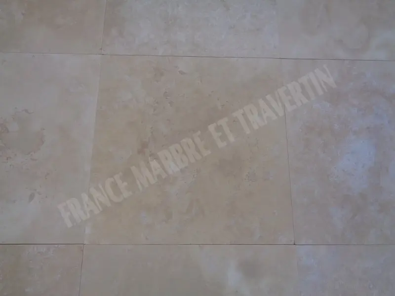 Travertin_Extra_Clair_406x406x12_cm_Poli_1er_Choix_49_C_HT_-_m_-_03.webp