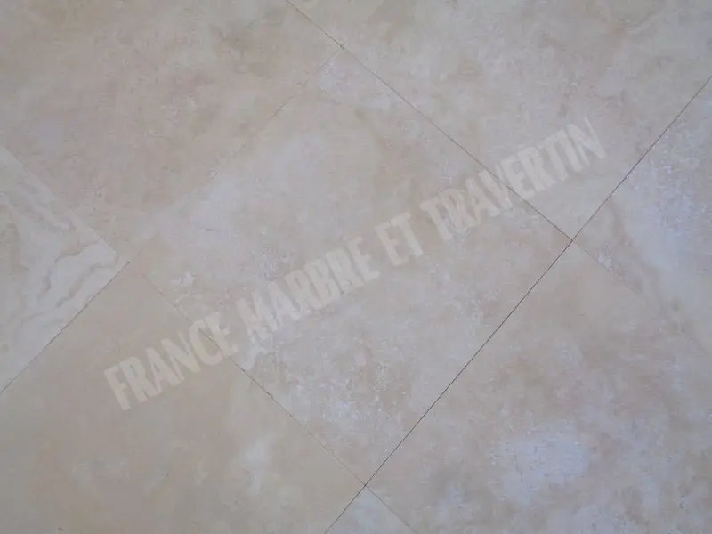 Travertin_Extra_Clair_406x406x12_cm_Adouci_1er_Choix_45_C_HT_-_m_-_04.webp