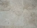 Travertin Classique Clair 40,6x40,6x1,2 cm Brossée 1'er Choix 32 € HT - m² - 02.webp