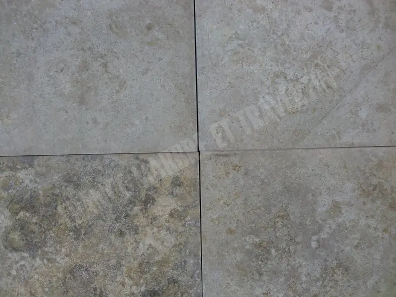 Travertin Classique 45,7x45,7x1,2 cm Adoucie Rustique 29 € HT - m² - 04.webp