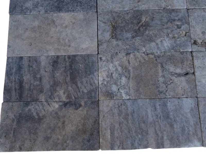 Travertin Gris Silver 20,3 x 40,6 x 1,2 cm Antique Rustique 35 € HT - m² - 01.webp