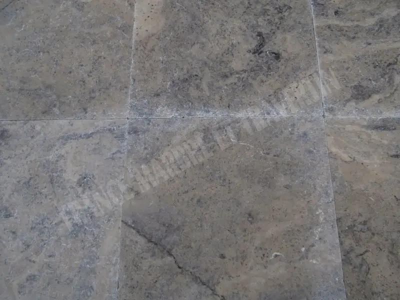 Travertin Gris Silver 61x61x3 cm Antique 1'er Choix 65 € HT - m²- 04.webp