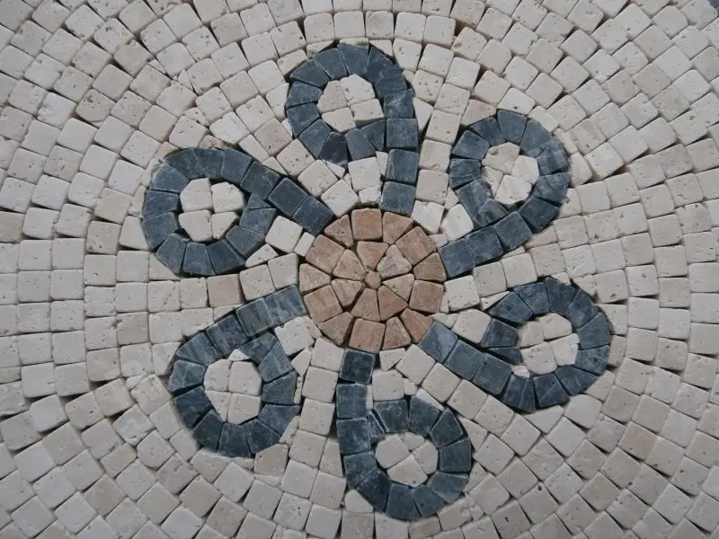 Travertin Mixte Micro Rosaces 61x61 cm Antique 1'er Choix 300 € HT - piece - 02.webp