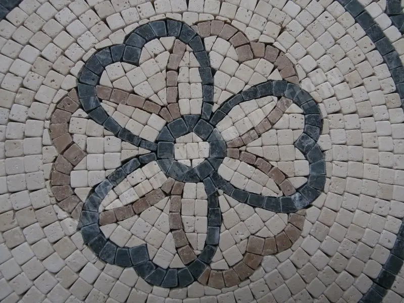 Travertin Mixte Micro Rosaces 61x61 cm Antique 1'er Choix 300 € HT - piece - 02.webp