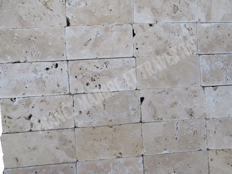 Travertin Classique Clair 7,5x15x1 cm Antique Rustique 24 € HT - m² - 01.webp