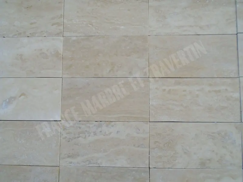 Travertin_Classique_Clair_Veine_75x15x1_cm_Rustique_Adouci_30_C_HT_-_m_-_04.webp