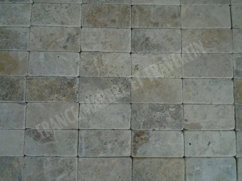 Travertin_Silver_Clair_75x15x1_cm_Antique_1er_Choix_30_C_HT_-_m_-_4.webp