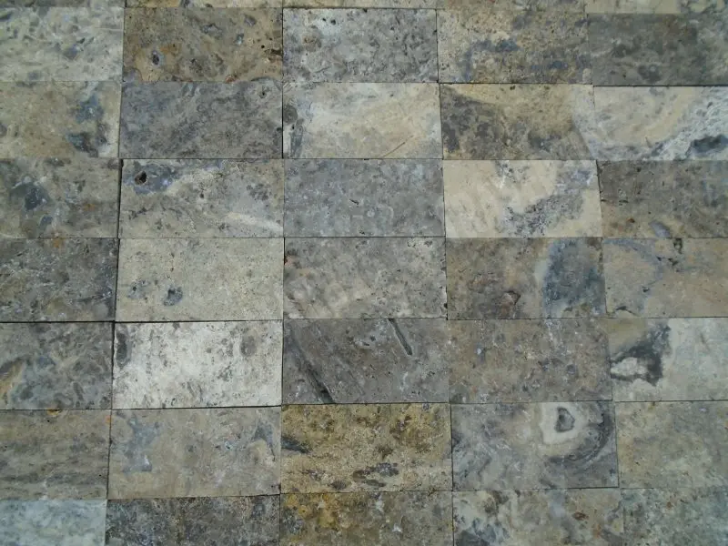 Travertin_Silver_75x15x12_cm_Rustique_Antique_30_C_HT_-_m_-_02.webp