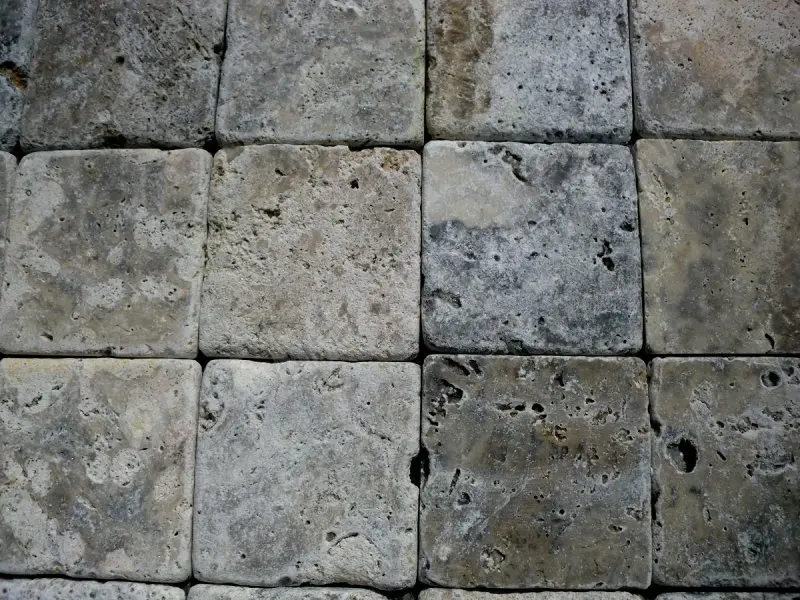 Travertin Gris 10x10 cm Commercial Antique 24€HT-m²- 03.webp