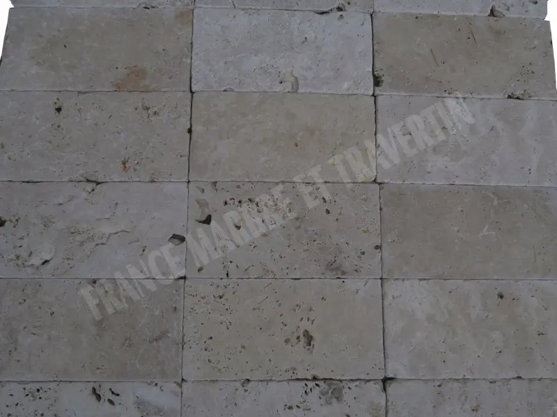 Travertin Classique Clair 15 x 30,5 cm Antique Rustique 29 € HT - m² - 02.webp