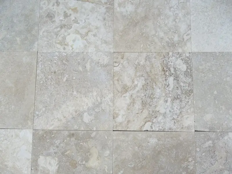 Travertin Classique 20x20x1 cm Rustique Adoucie 25 € HT - m² - 04.webp
