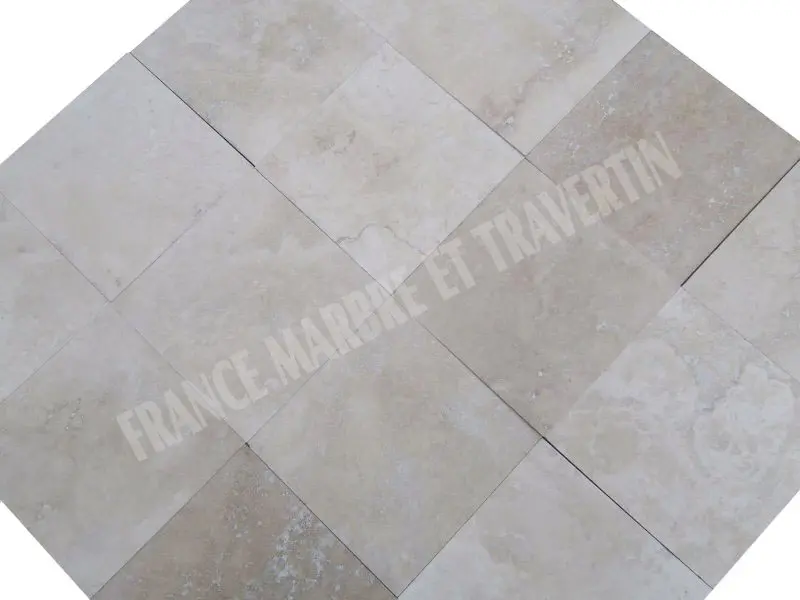 Travertin Classique Clair Adoucie 20x20x1 cm 1'er Choix 30 € HT m² - 04.webp