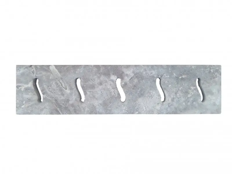 Travertin_Silver_Grille_12x50x3_cm_Serpent_Adouci_32_E_HT_-_Piyce.webp