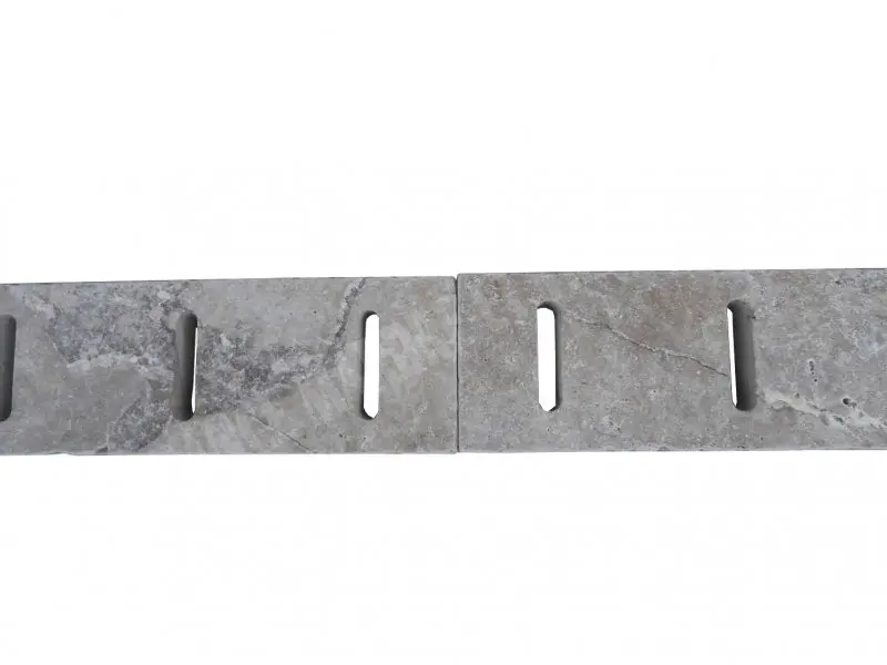 Travertin Classique Grille 50x13x3 cm Antique Rainure 17 € HT - pièce - 03.webp