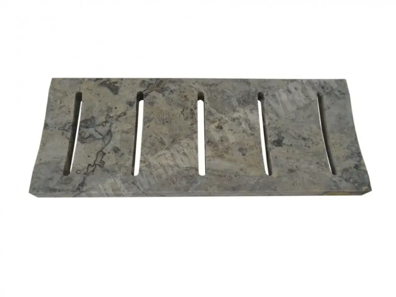 Travertin_Silver_Grille_Caniveaux_19x50x3_cm_Adouci_39_C_HT_-_Pice_1.webp