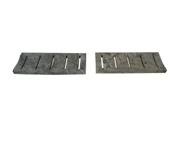 Travertin_Silver_Grille_Caniveaux_19x50x3_cm_Adouci_39_C_HT_-_Pice_-_02.webp