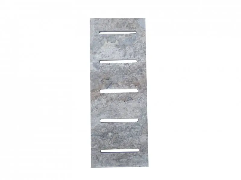 Travertin_Silver_Grille_Rainure_19x50x2_cm_Adouci_34_E_HT_-_Piyce_-_1.webp