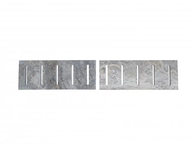 Travertin_Silver_Grille_Rainure_19x50x2_cm_Adouci_34_E_HT_-_Piyce_-_2.webp