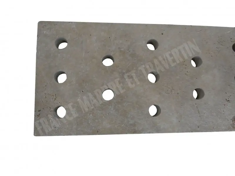 Travertin Classique Grille Perfore 25x61x3 cm Antique 25 € HT - piece - 01.webp