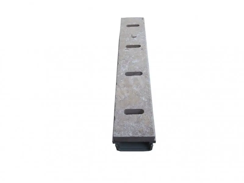 Travertin Classique Grille Rainure 50x9x3 cm + P.V.C. Caniveau 19 € HT - Lot - 03.webp