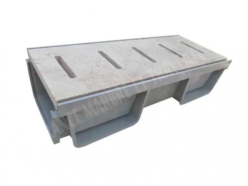 Travertin Classique Grille Rainure Antique 19x50x2cm + P.V.C. Caniveau 28 € HT - Lot - 02.webp