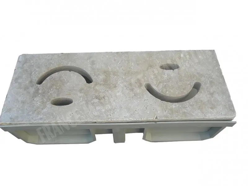 Travertin Classique Grille Mi-Rond Rainure 50x19x3 cm + P.V.C. Caniveau 29 € HT - Lot.webp