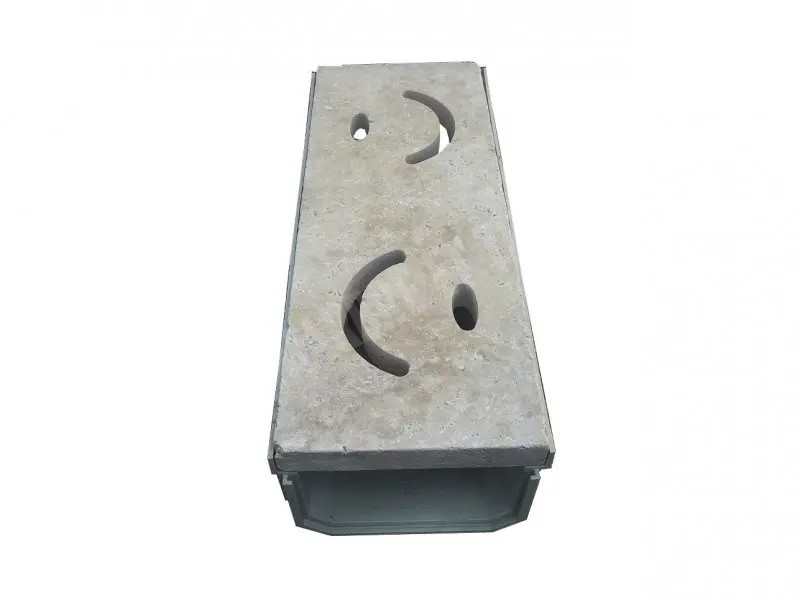 Travertin Classique Grille Mi-Rond Rainure 50x19x3 cm + P.V.C. Caniveau 29 € HT - Lot - 03.webp