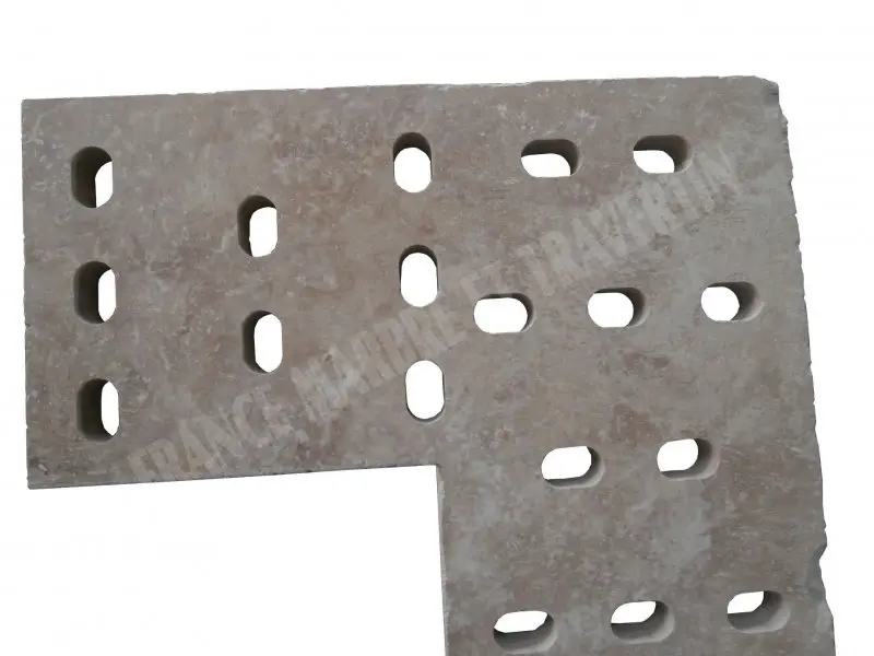Travertin Classique Grille Angle Antique Ovale 50x50x3 cm 65 € HT - piece - 02.webp