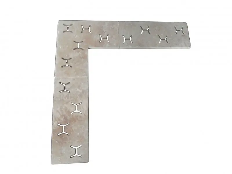 Travertin Classique Grille Angle Antique H 50x50x3 cm 65 € HT - piece - 03.webp
