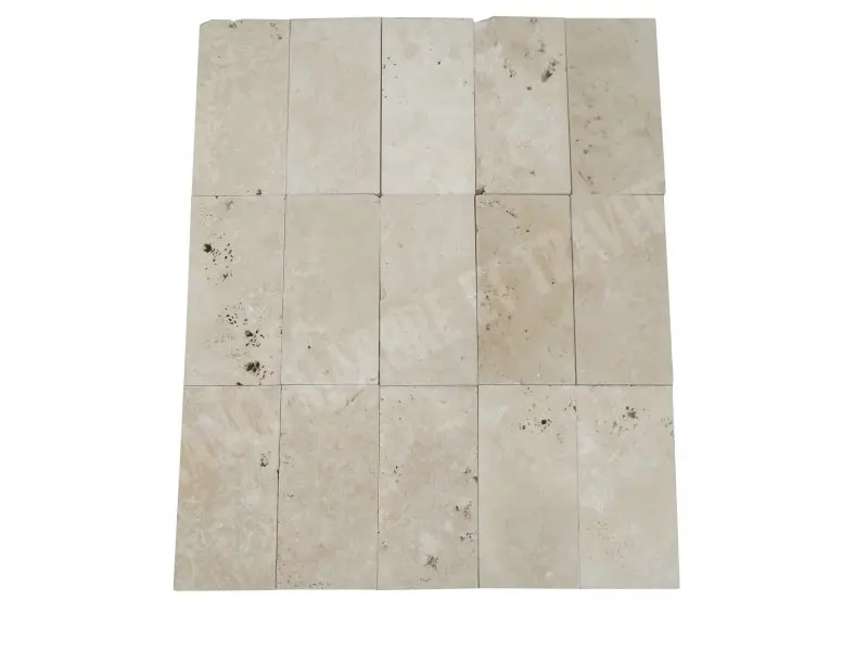 Travertin_Classique_Clair_Pave_15x30x3_cm_Rustique_37_C_HT_-_m_-_1.webp