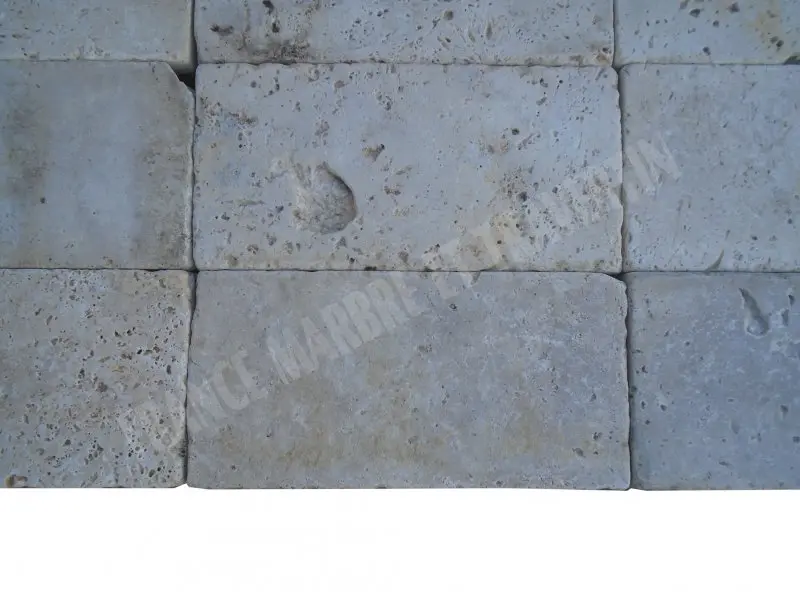 Travertin_Classique_15x30x3_cm_Pave_Antique_Rustique_30_C_HT_-_m_-_02_2.webp