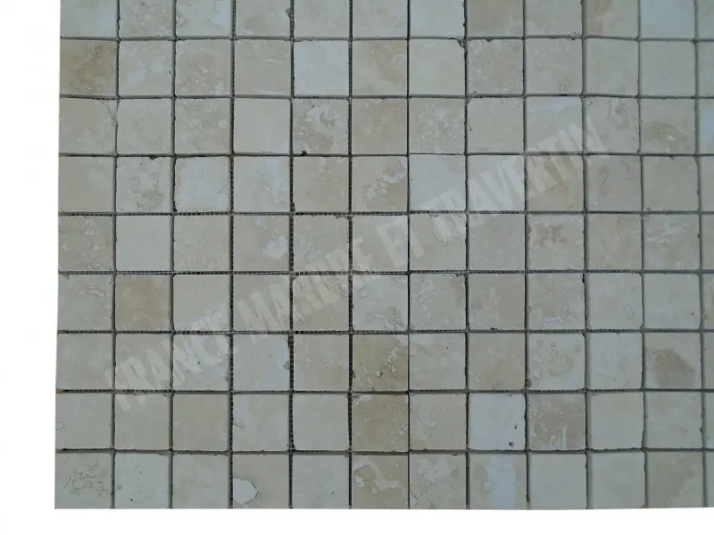 Travertin_Classique_Mosaique_48x48_cm_Rustique_Poli_6_C_HT_-_Plaque_-_03.webp