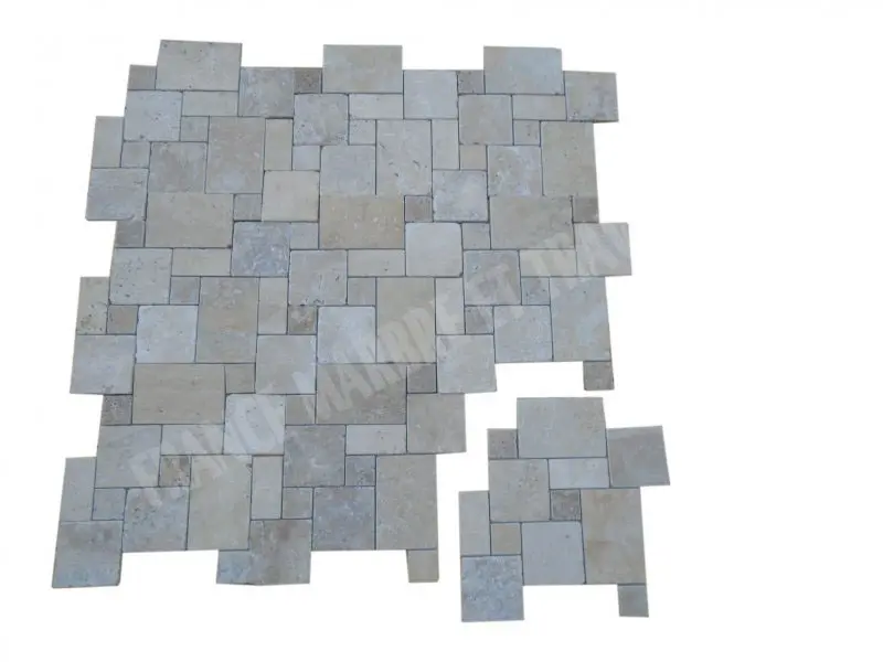 Travertin_Classique_Mosaique_Big_Opus_Romain_Antique_1er_Choix_8_C_HT_-_plaque_-_01_1.webp