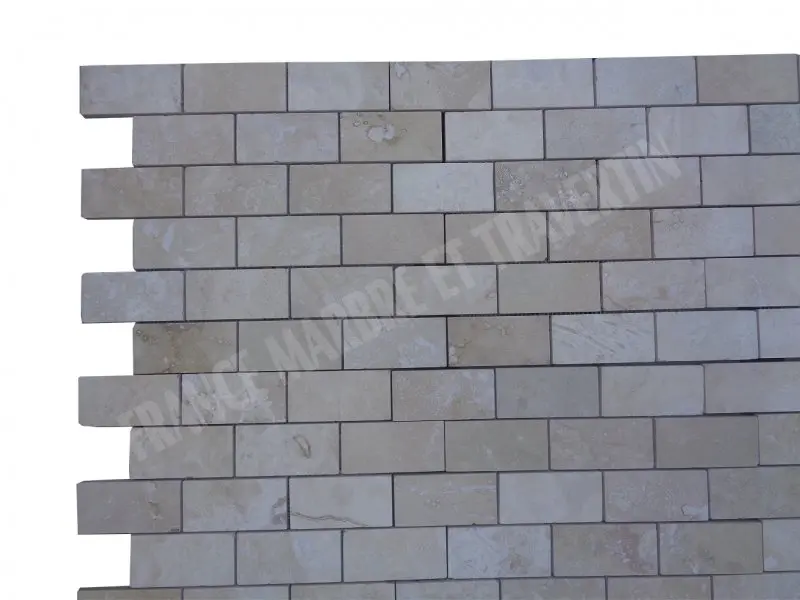 Travertin_Classique_Mosaique_48x10_cm_Poli_1er_Choix_8_C_HT_-_plaque_-_04.webp
