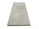 Travertin_Classique_Clair_15x305x3_cm_Margelle_1er_Choix_Arrondi_5_C_HT_-_Pice_-_3.webp