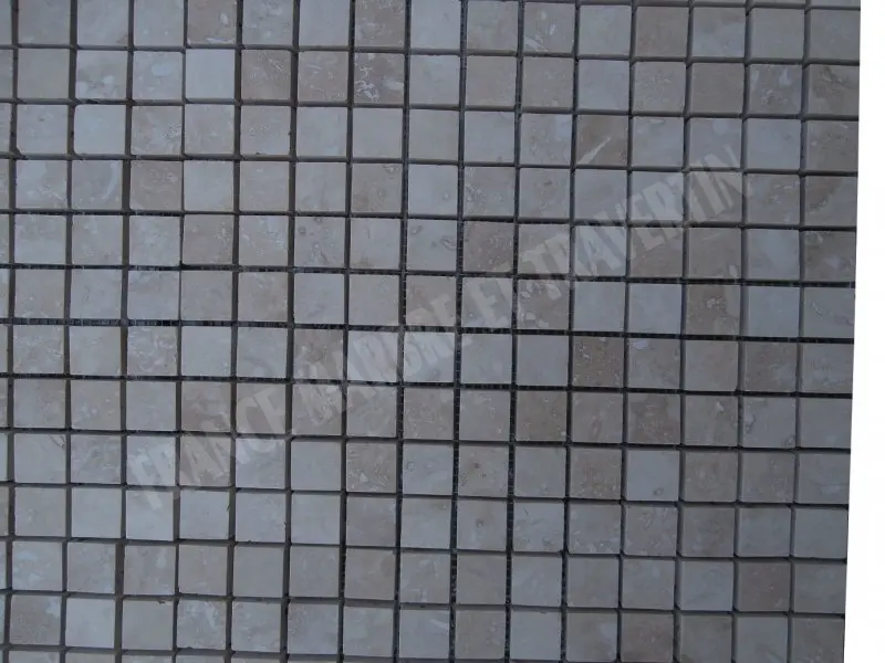 Travertin Classique Adoucie  Mosaique 2,3x2,3 cm 1'er Choix 8 € HT - plaque - 04.webp