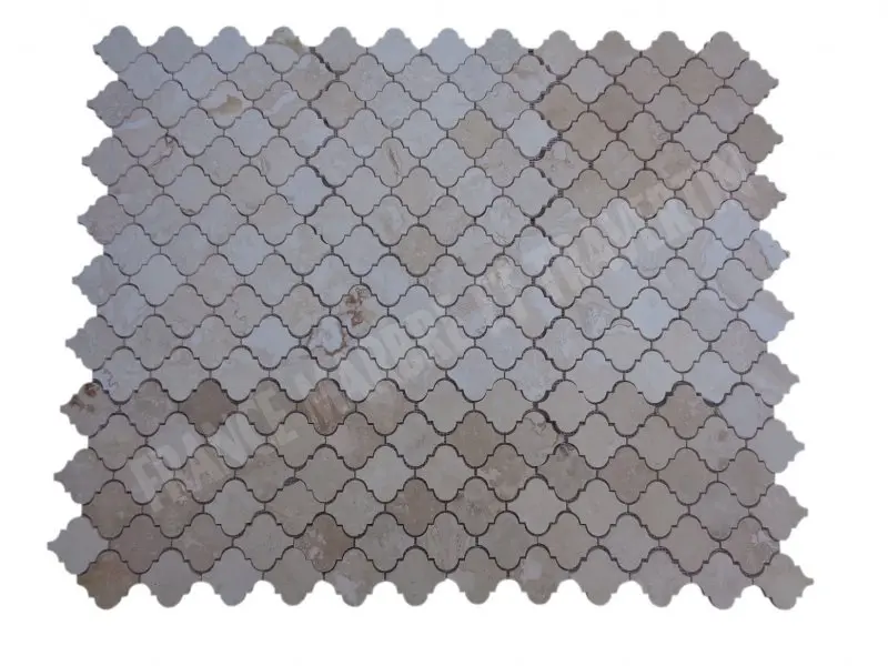 Travertin_Classique_Arabesque_Mosaique_Lanterne_Adouci_15_C_HT_-_Plaque_-02.webp