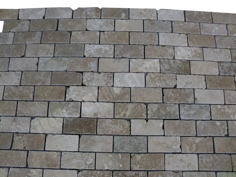 Travertin Classique 4,8x10 cm Mosaique Rustique 5 € HT - plaque - 03.webp