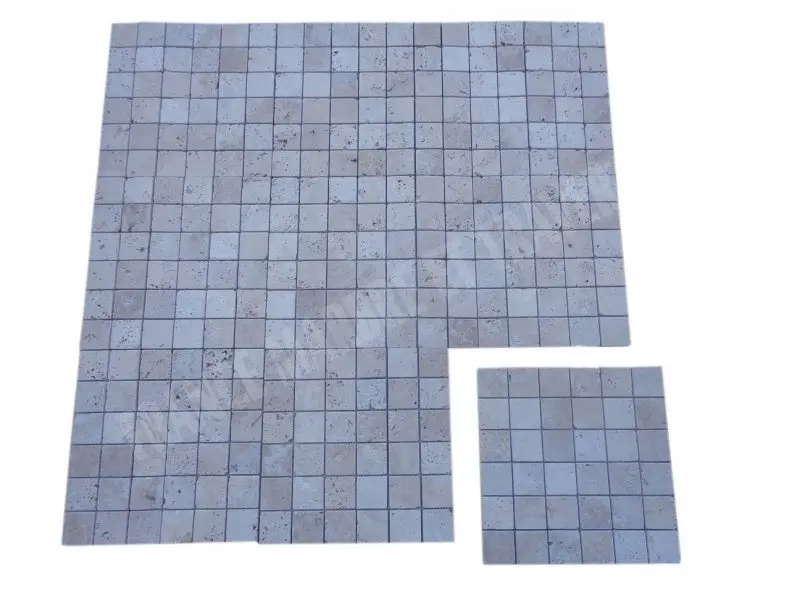 Travertin_Classique_Clair_Mosaique_48x48_Antique_Rustique_6_C_HT_-_plaque_-_01_1.webp